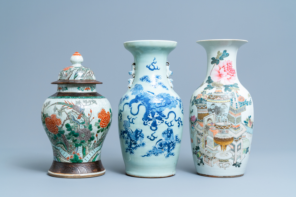 Three Chinese vases in qianjiang cai, celadon-ground and Nanking crackle-glazed porcelain, 19/20th C.