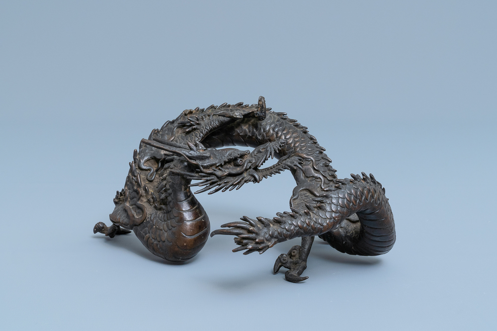 A Japanese bronze model of a dragon, Meiji, 19th C.