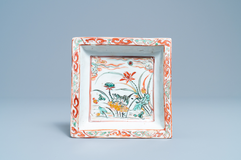 A Chinese wucai ko-sometsuke square tray with a frog, Tianqi