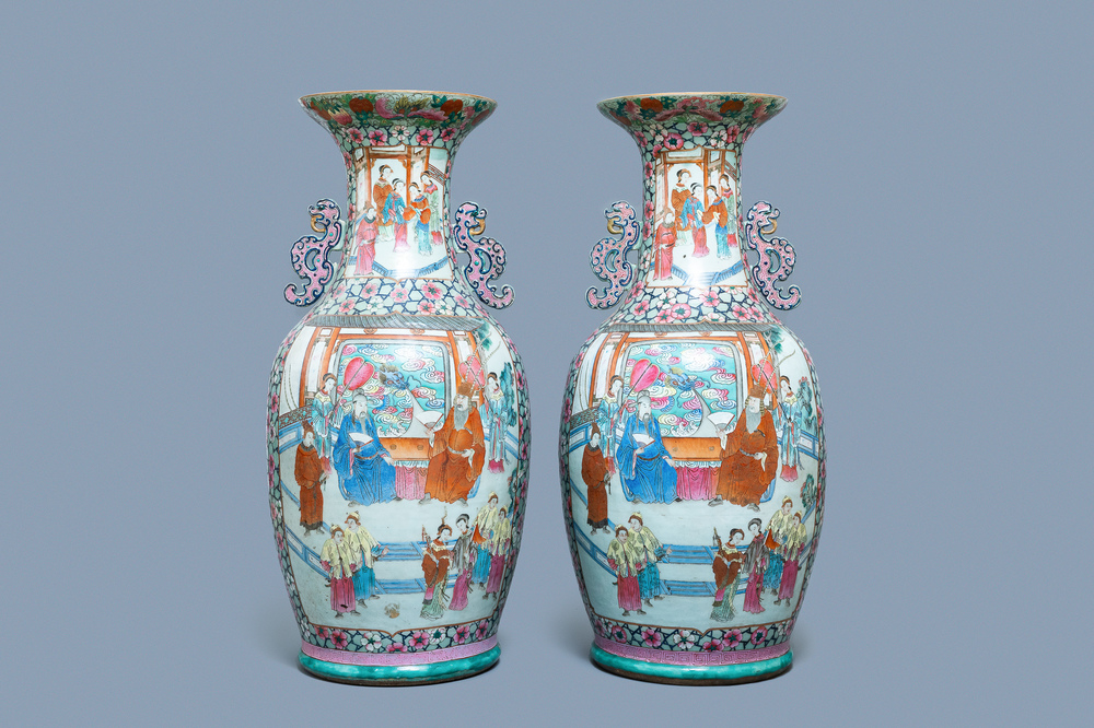 A pair of large Chinese famille rose 'court scene' vases, 19th C.
