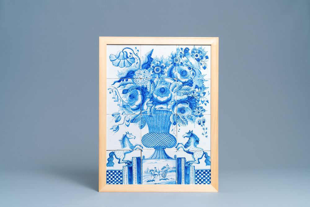 Un tableau de carreaux en fa&iuml;ence en bleu et blanc &agrave; d&eacute;cor d'un vase fleuri, Makkum, la Frise, 18/19&egrave;me