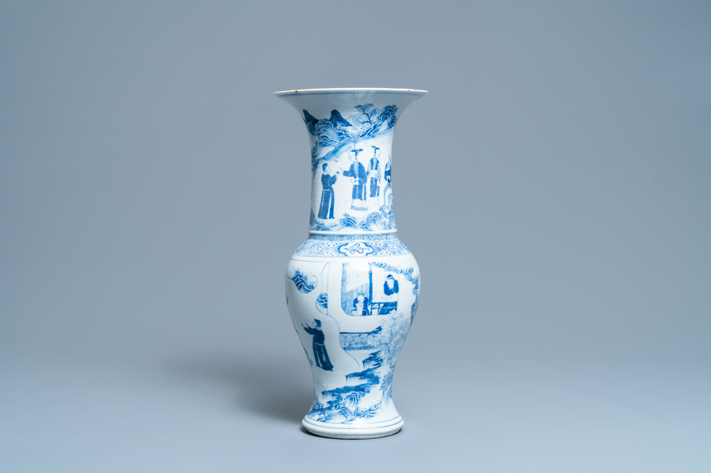 A Chinese blue and white narrative subject yenyen vase, 19th C.