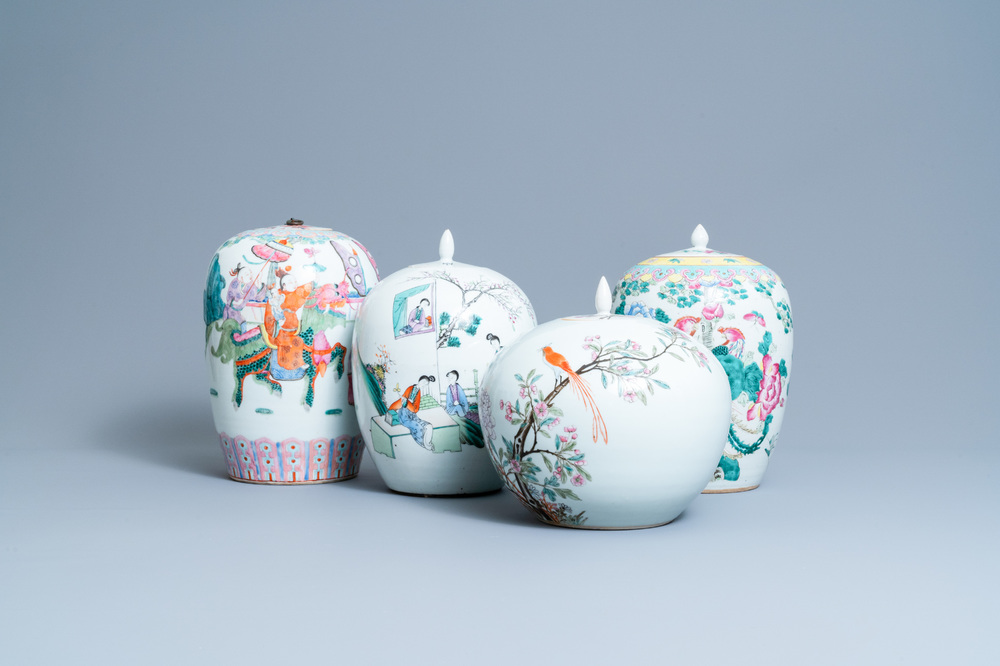 Quatre pots couverts en porcelaine de Chine qianjiang cai et famille rose, 19/20&egrave;me