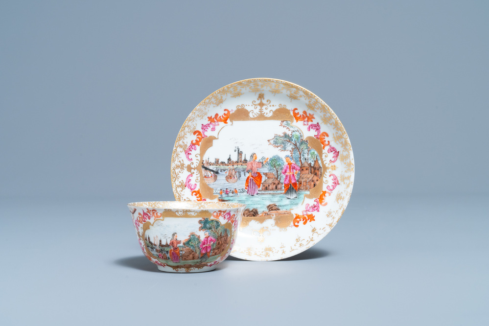 Une tasse et soucoupe en porcelaine de Chine de style Meissen &agrave; d&eacute;cor de 'Pierre le Grand', Qianlong