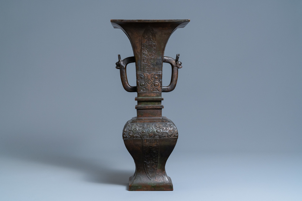 A large Chinese bronze vase, Qing