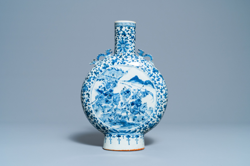 A Chinese blue and white 'moonflask' vase with warriors on horseback, 19th C.