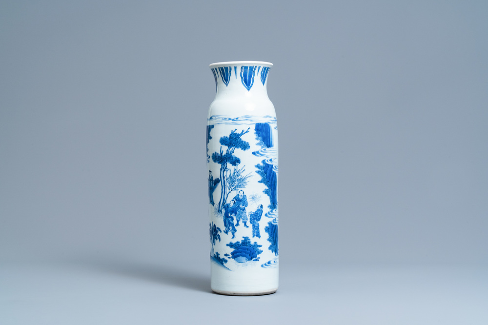 A Chinese blue and white rouleau vase with figures in a landscape, Transitional period