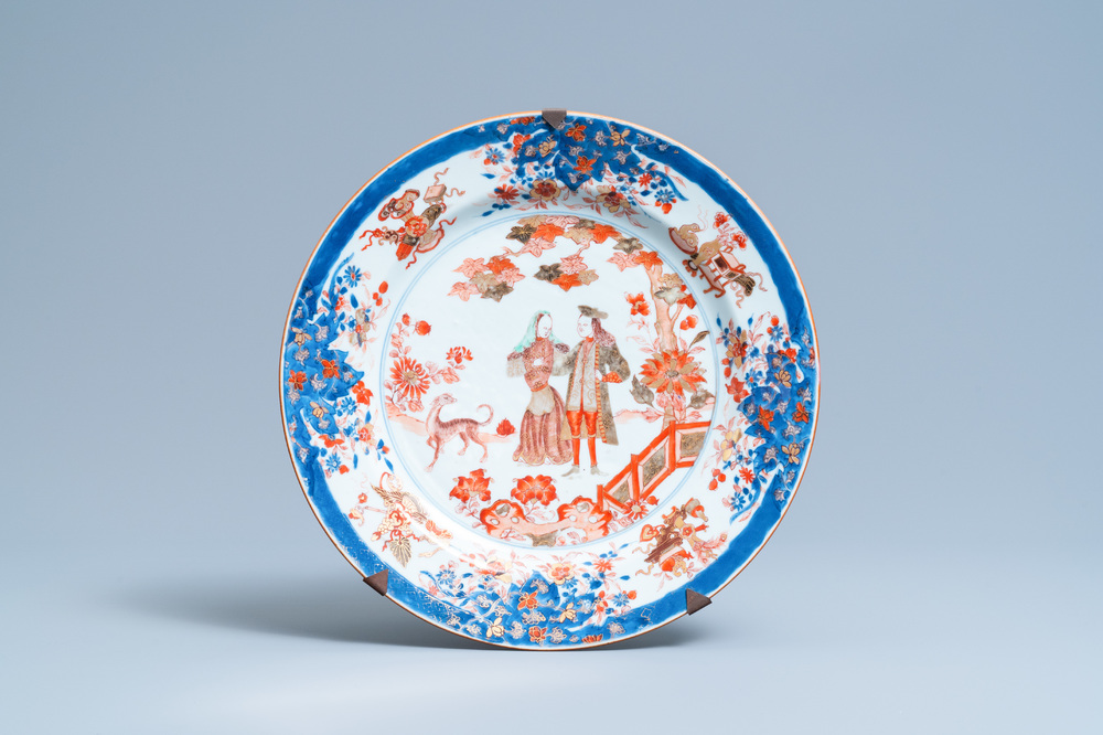 Een Chinese verte-imari 'Gouverneur Duff' schotel, Yongzheng