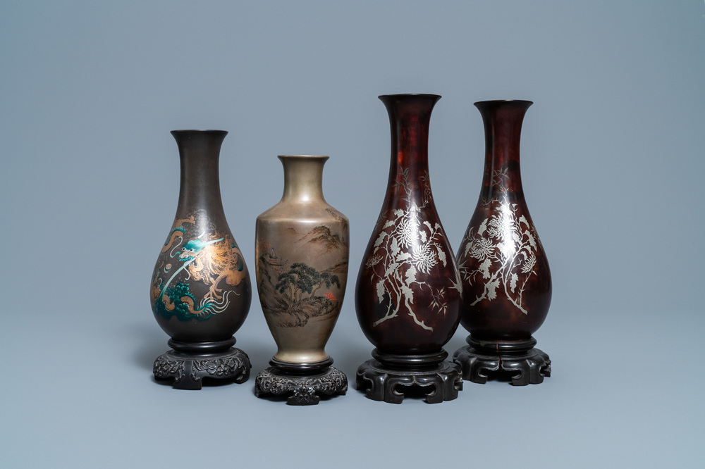 Quatre vases de type Shen Shao'an en laque de Foochow, Chine, R&eacute;publique