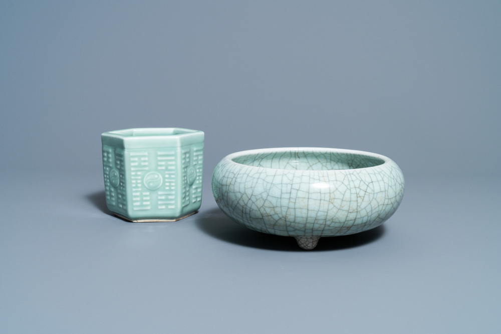 A Chinese crackle-glazed censer and a hexagonal celadon-glazed brush pot, 19th C.