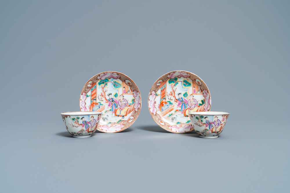 A pair of fine Chinese famille rose 'Mandarin' cups and saucers, Qianlong