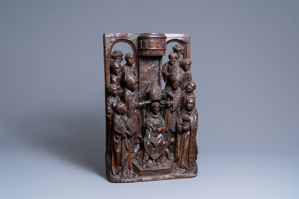 Un groupe en ch&ecirc;ne sculpt&eacute; repr&eacute;sentant la cons&eacute;cration d'un &eacute;v&ecirc;que, Nord de la France, vers 1500