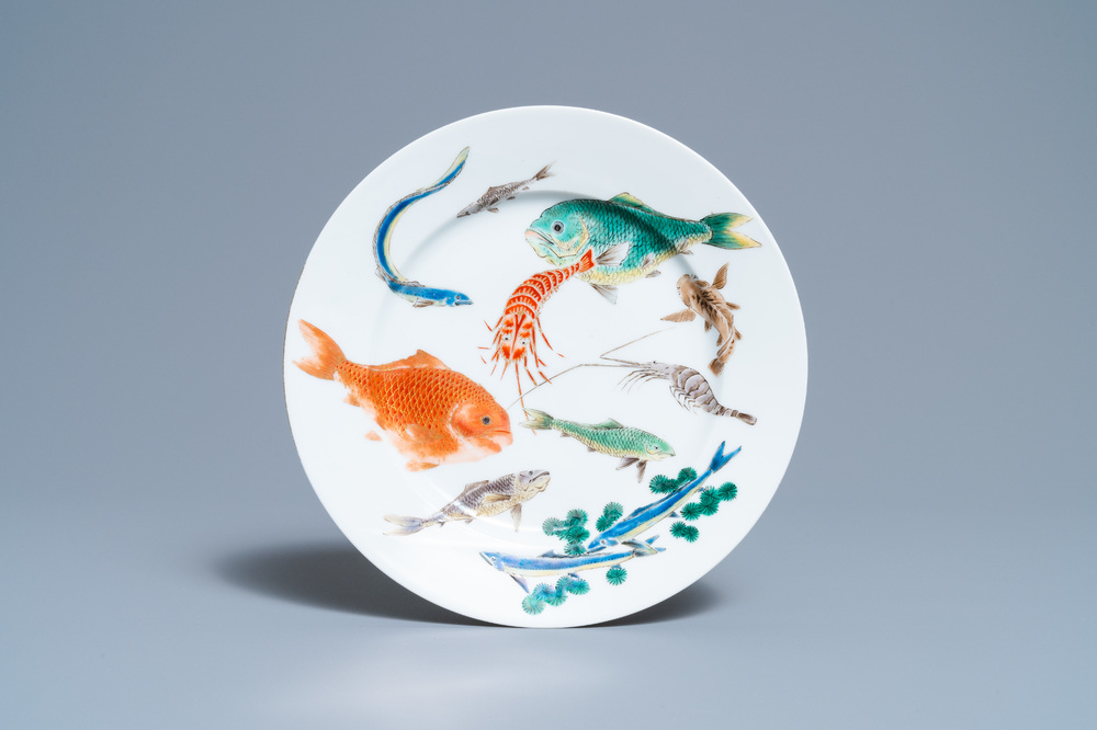 A polychrome Japanese 'marine animals' plate, signed Shoko Takebe, Kyoto school, Meiji, 19th C.