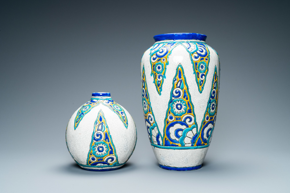 Deux vases Art Deco aux &eacute;maux craquel&eacute;s, Boch K&eacute;ramis, 1&egrave;re moiti&eacute; du 20&egrave;me