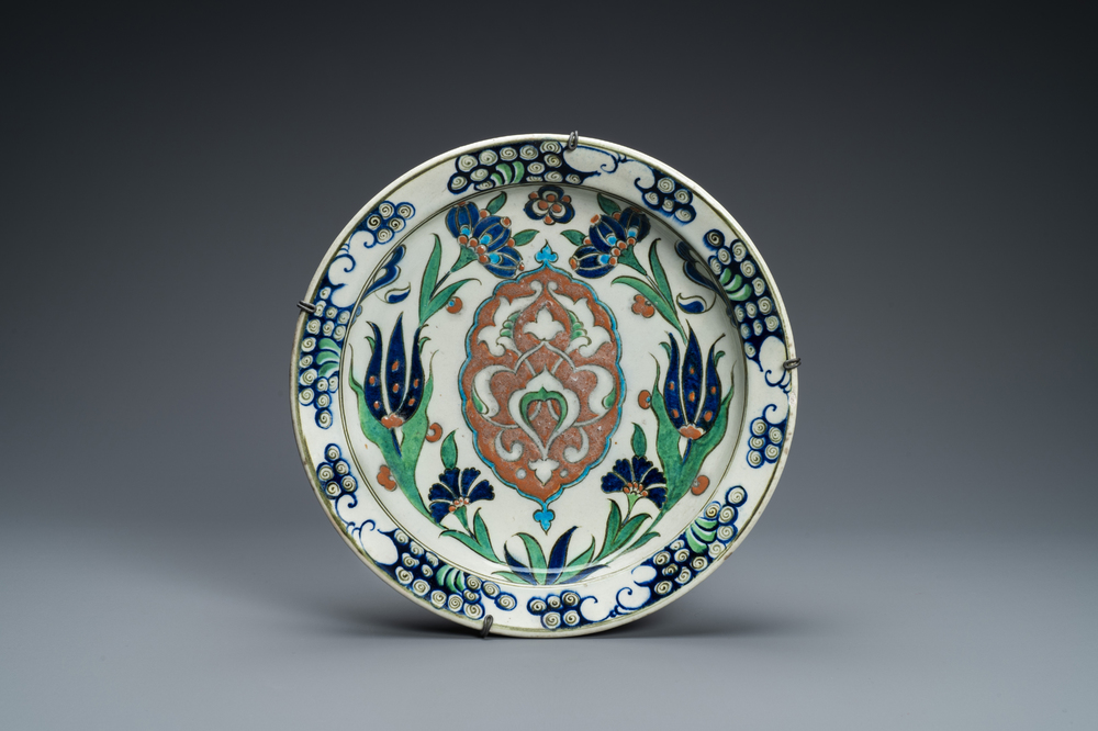 An Iznik-style pottery dish, K&uuml;tahya, Turkey, 19th C.