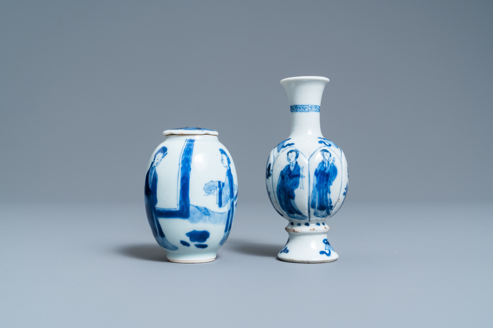 A Chinese blue and white tea caddy and a bottle vase, Kangxi