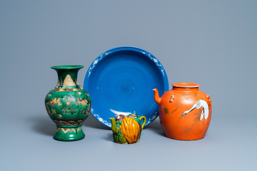 Une collection vari&eacute;e en porcelaine de Chine, 19/20&egrave;me