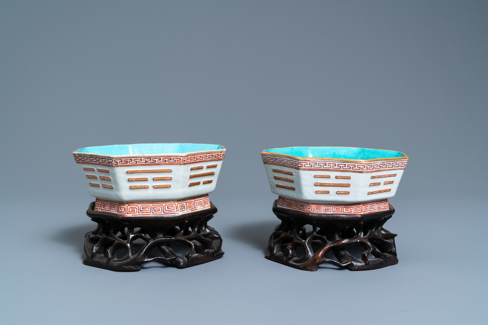 A pair of Chinese octagonal 'trigrams' bowls, Tongzhi mark and of the period
