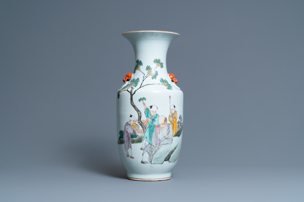 A Chinese qianjiang cai vase, 19/20th C.