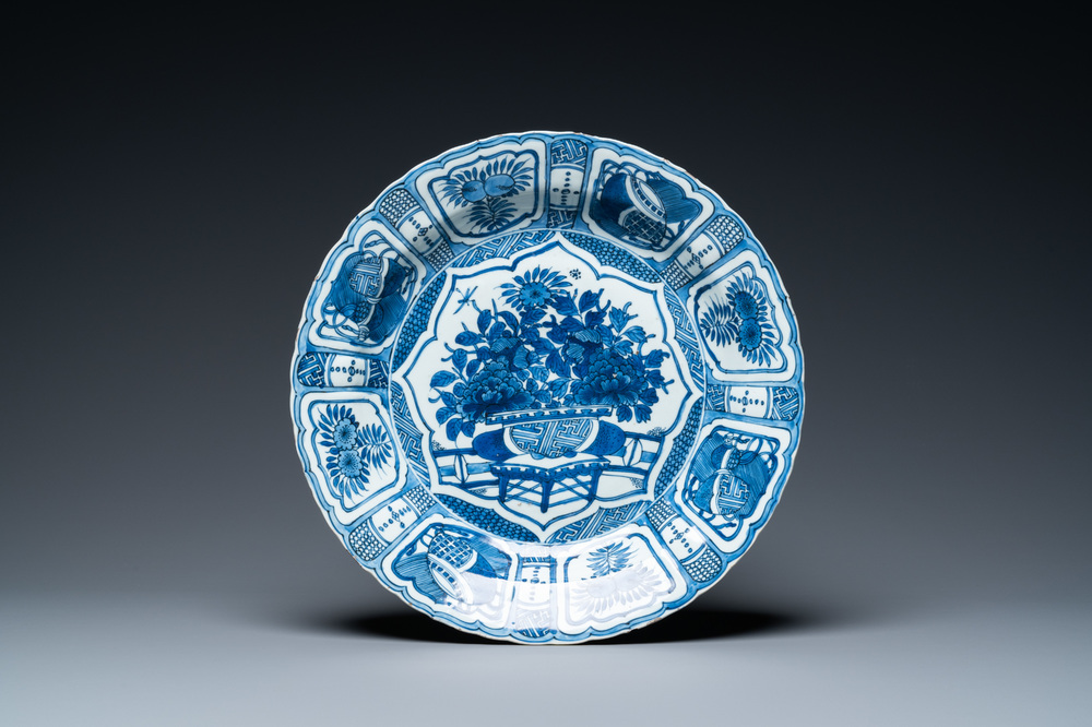 A Chinese blue and white kraak porcelain dish with a jardini&egrave;re, Wanli