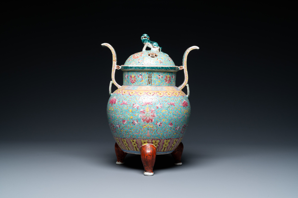 A Chinese famille rose tripod censer and cover, 19th C.