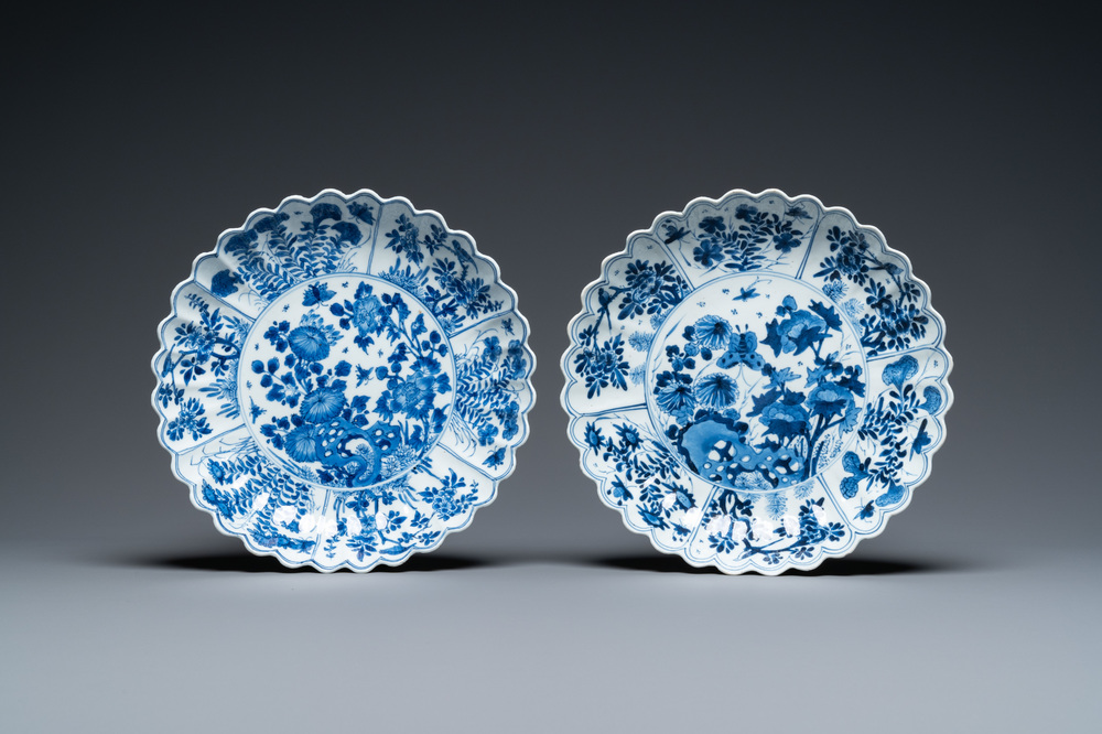 A pair of lobed Chinese blue and white dishes with butterflies, Kangxi