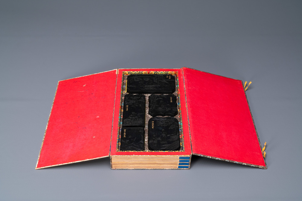 Five Chinese ink cakes in their wooden presentation box, Republic