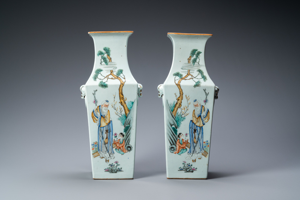 A pair of Chinese square qianjiang cai vases, 19/20th C.