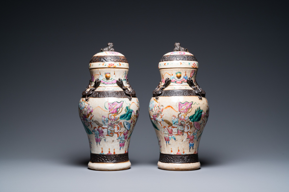 A pair of Chinese famille rose Nanking crackle-glazed vases and covers, Chenghua mark, 19th C.