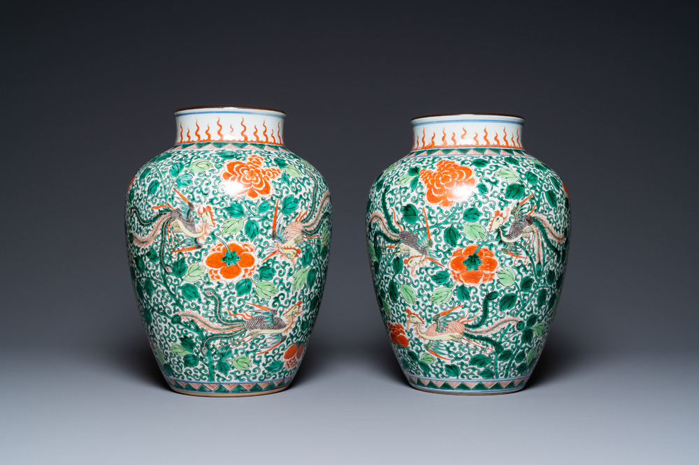 A pair of Chinese famille verte 'phoenix' vases, 19th C.