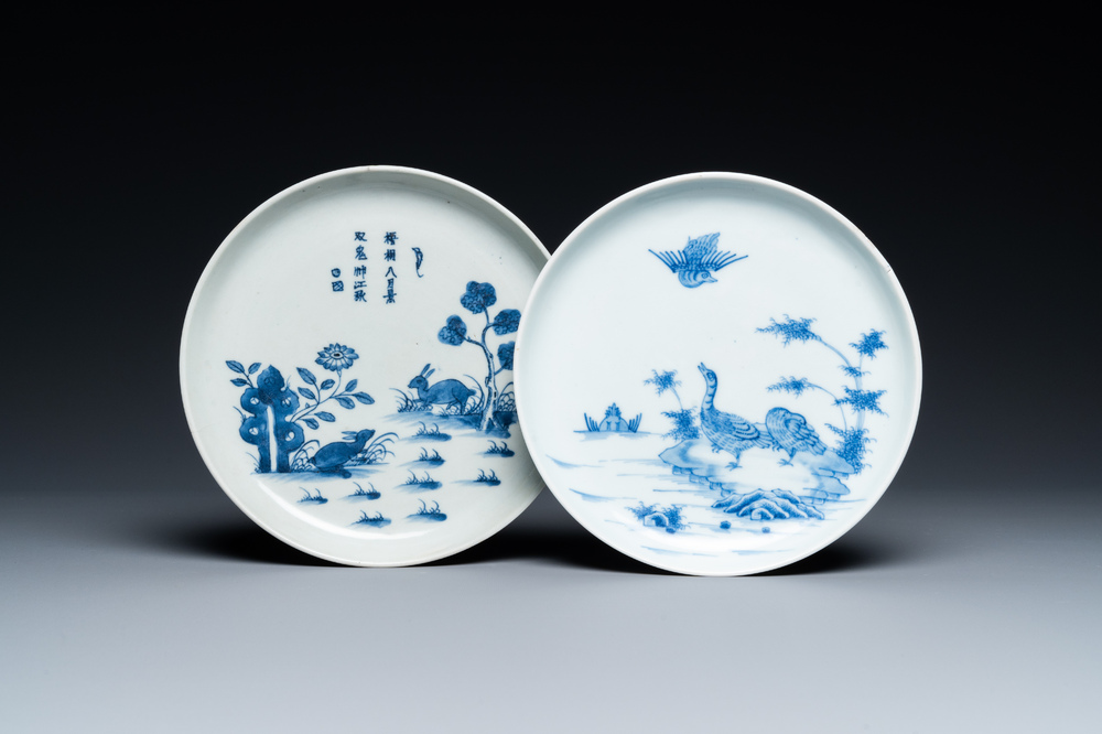 Deux coupes en porcelaine de Chine 'Bleu de Hue' pour le Vietnam, marques Ngoan Ngoc et Tran Ngoc, 19&egrave;me