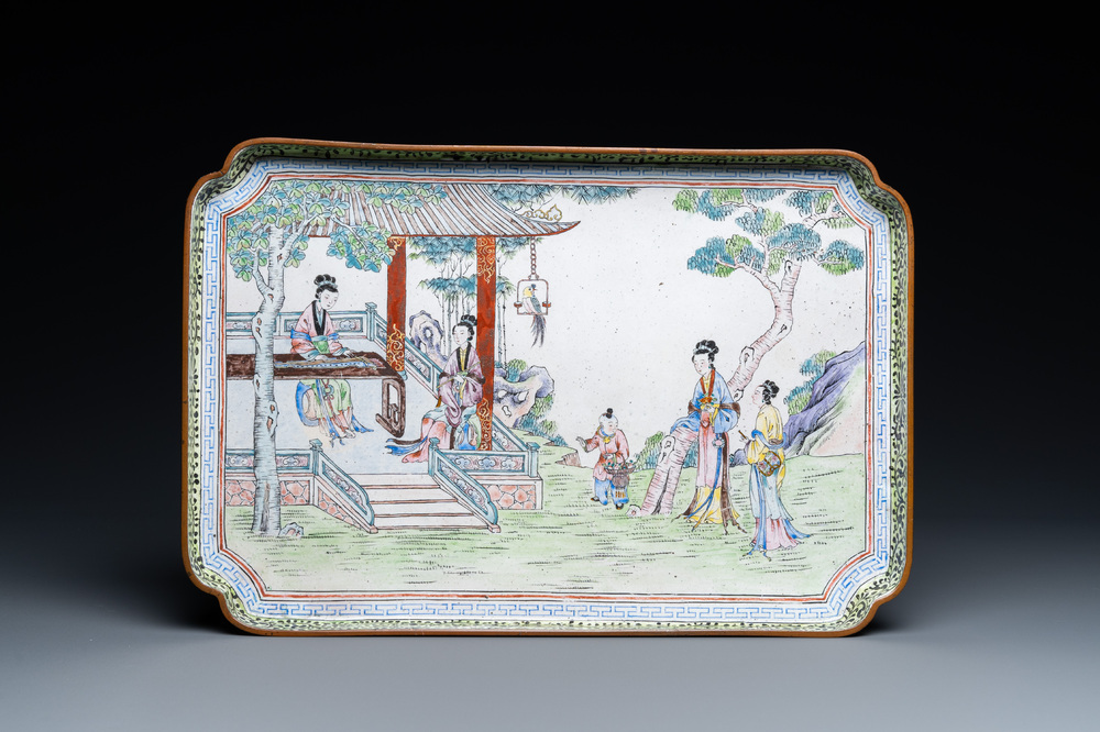 A Chinese rectangular Canton enamel tray, Qianlong