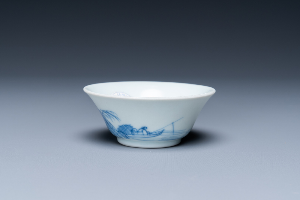 A Chinese blue and white Ca Mau shipwreck wine cup, Yongzheng mark and of the period