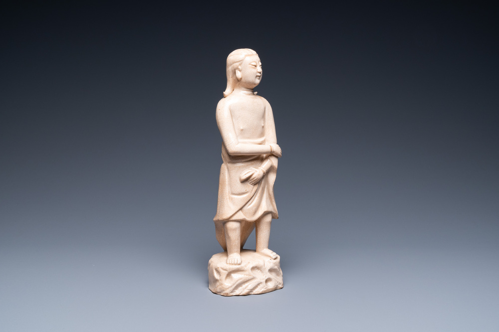 A Chinese crackle-glazed figure of Adam, 18th C.