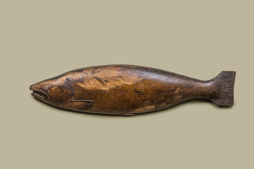 Grand mod&egrave;le d'un poisson en bois polychrome, 18&egrave;me