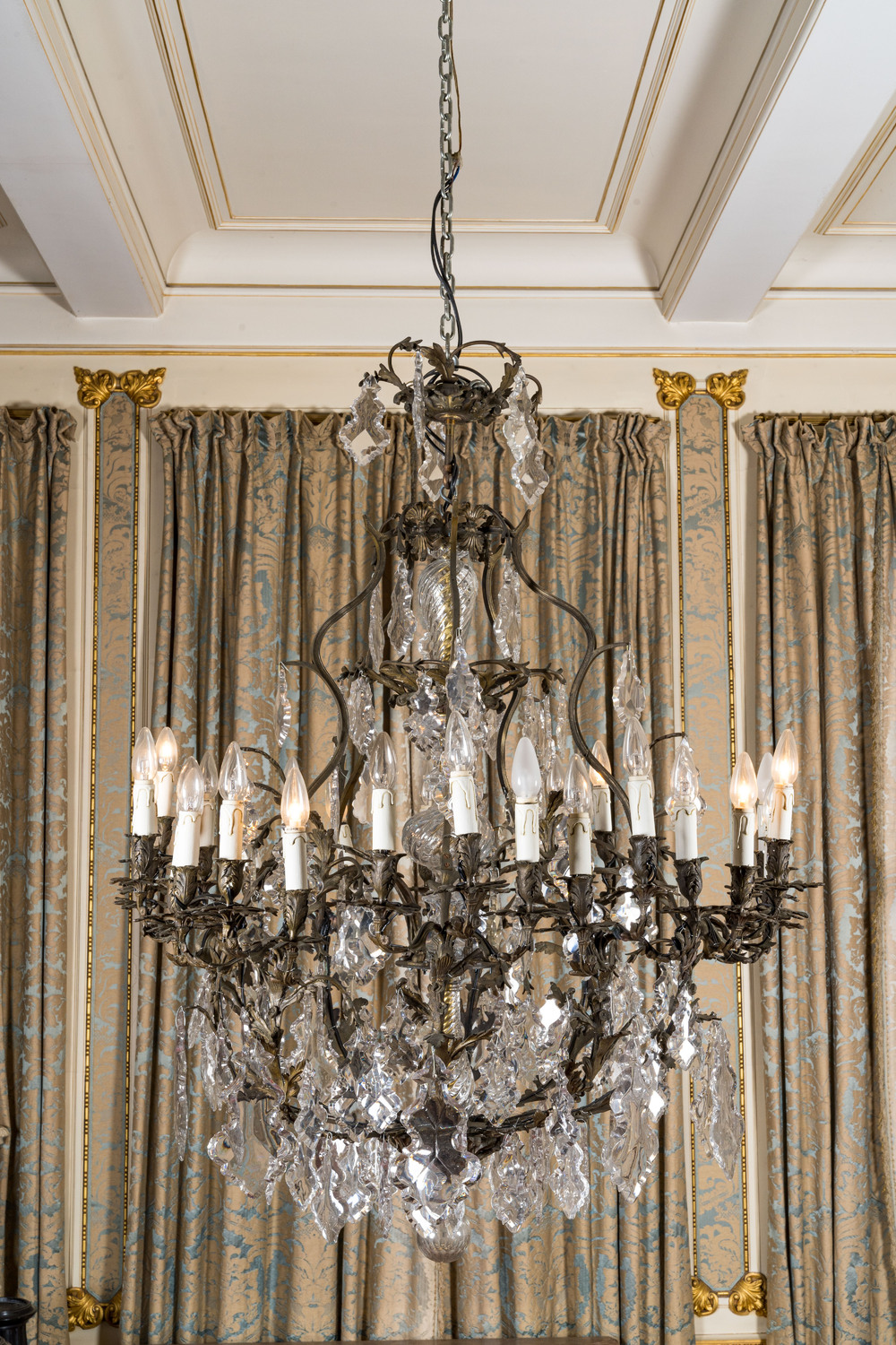 A large French crystal chandelier, 19th C.