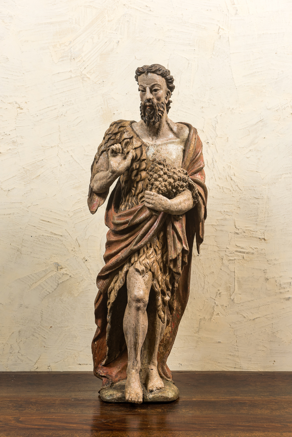 Saint Jean-Baptiste en ch&ecirc;ne sculpt&eacute; et polychrom&eacute;, d&eacute;but du 17&egrave;me