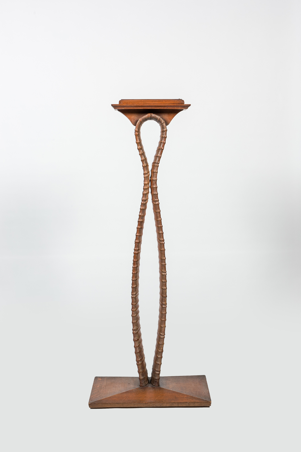Een faux-bamboe houten lampvoet, 1e helft 20e eeuw