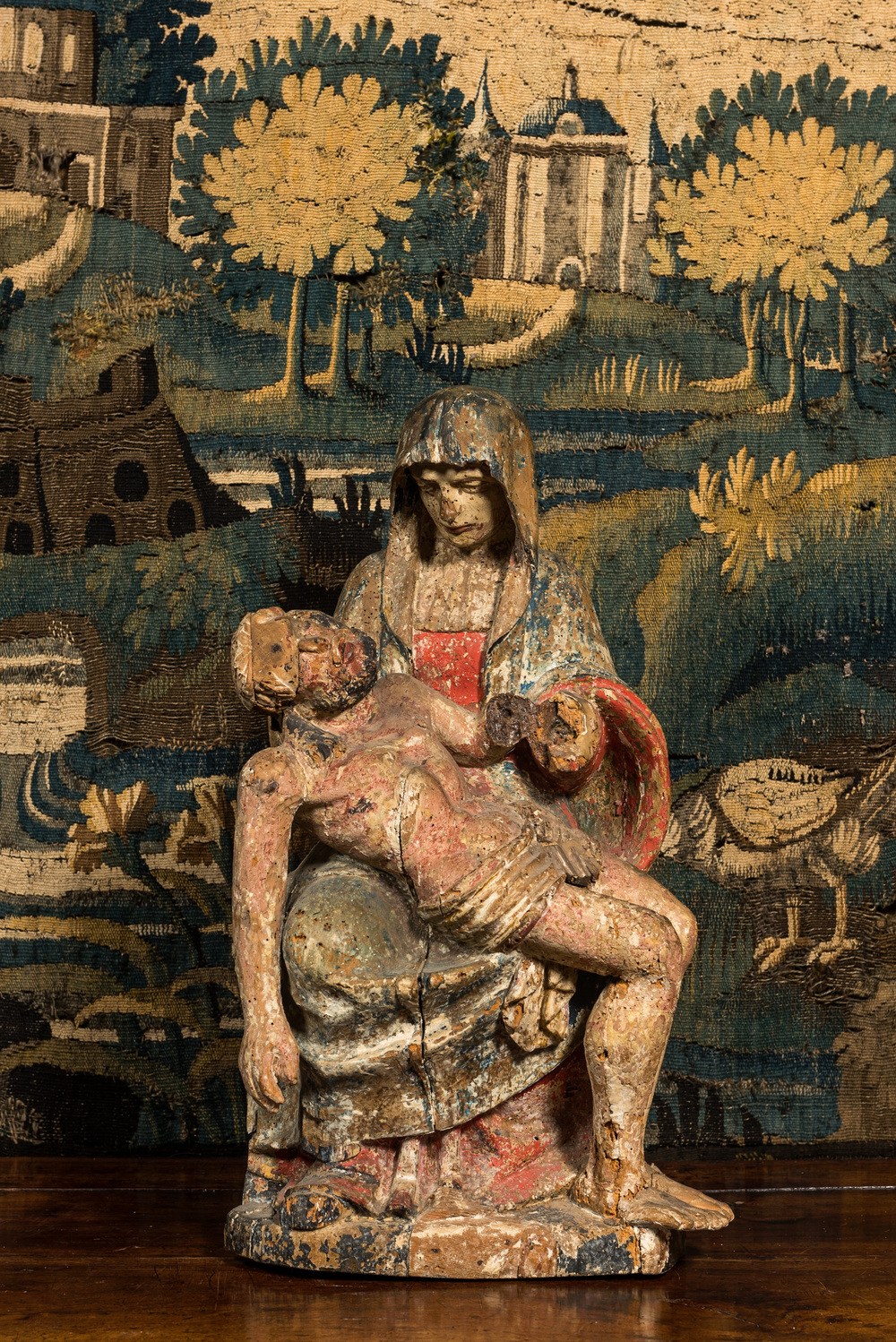 Vierge de Piti&eacute; en bois sculpt&eacute; et polychrom&eacute;, vers 1500