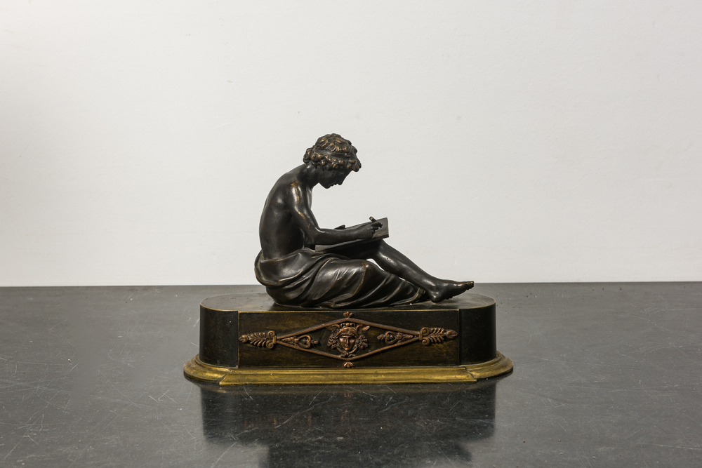 Een bronzen sculptuur van een filosoof naar antiek voorbeeld, 19e eeuw