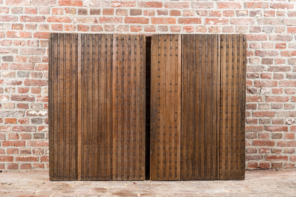 A pair of oak panels, 18th C.