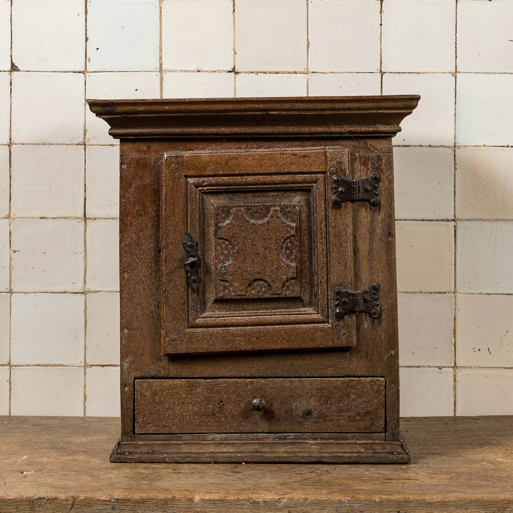 A small Flemish oak storage cabinet, 17/18th C.