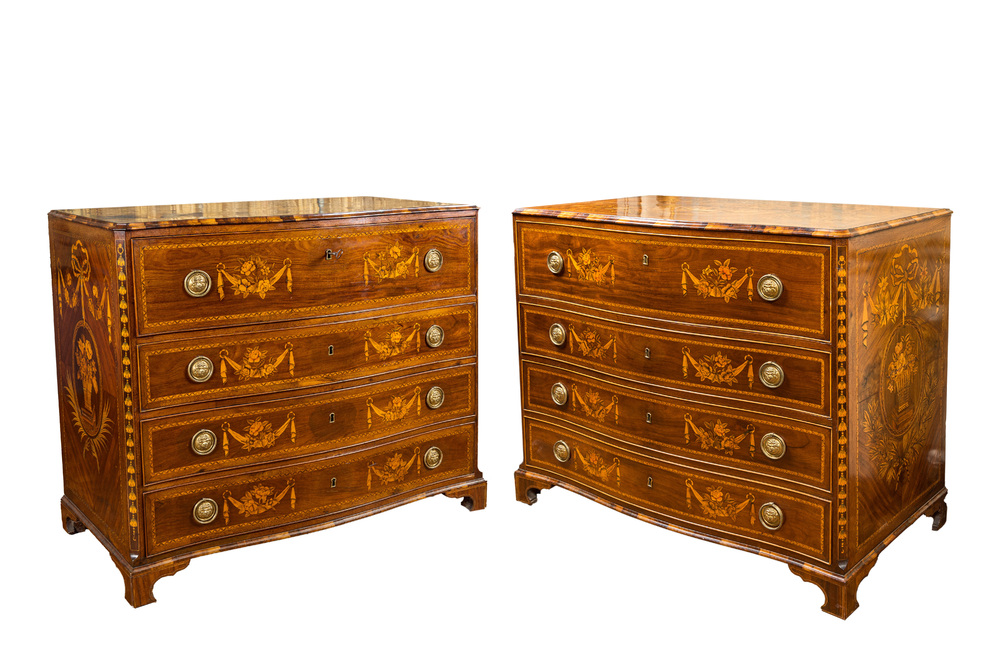 A pair of exceptional English or Maltese mahogany chests of drawers with floral marquetry, 18th C.