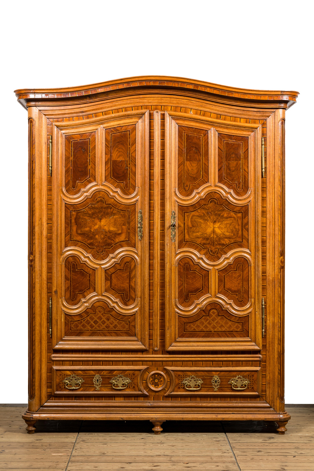 A German Louis XV-style two-door wardrobe with burl wood veneer, 19th C.