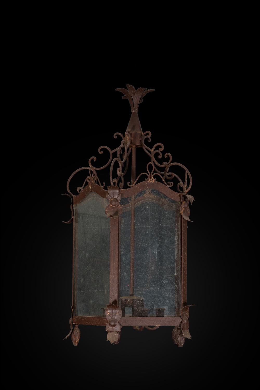 A French wrought iron lantern, 19/20th C.