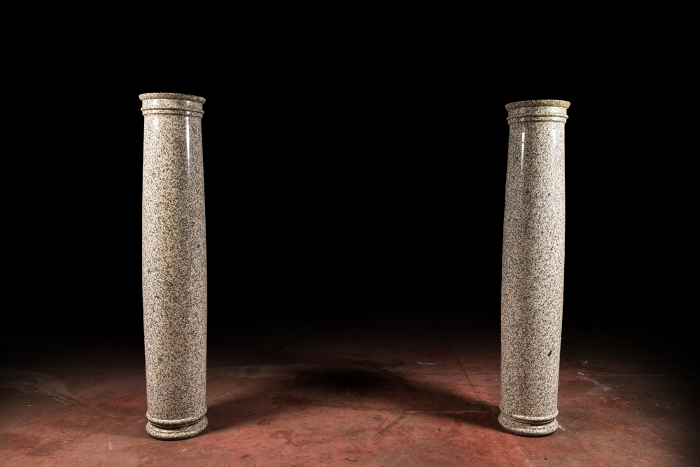 A pair of impressive large granite columns, 19/20th C.