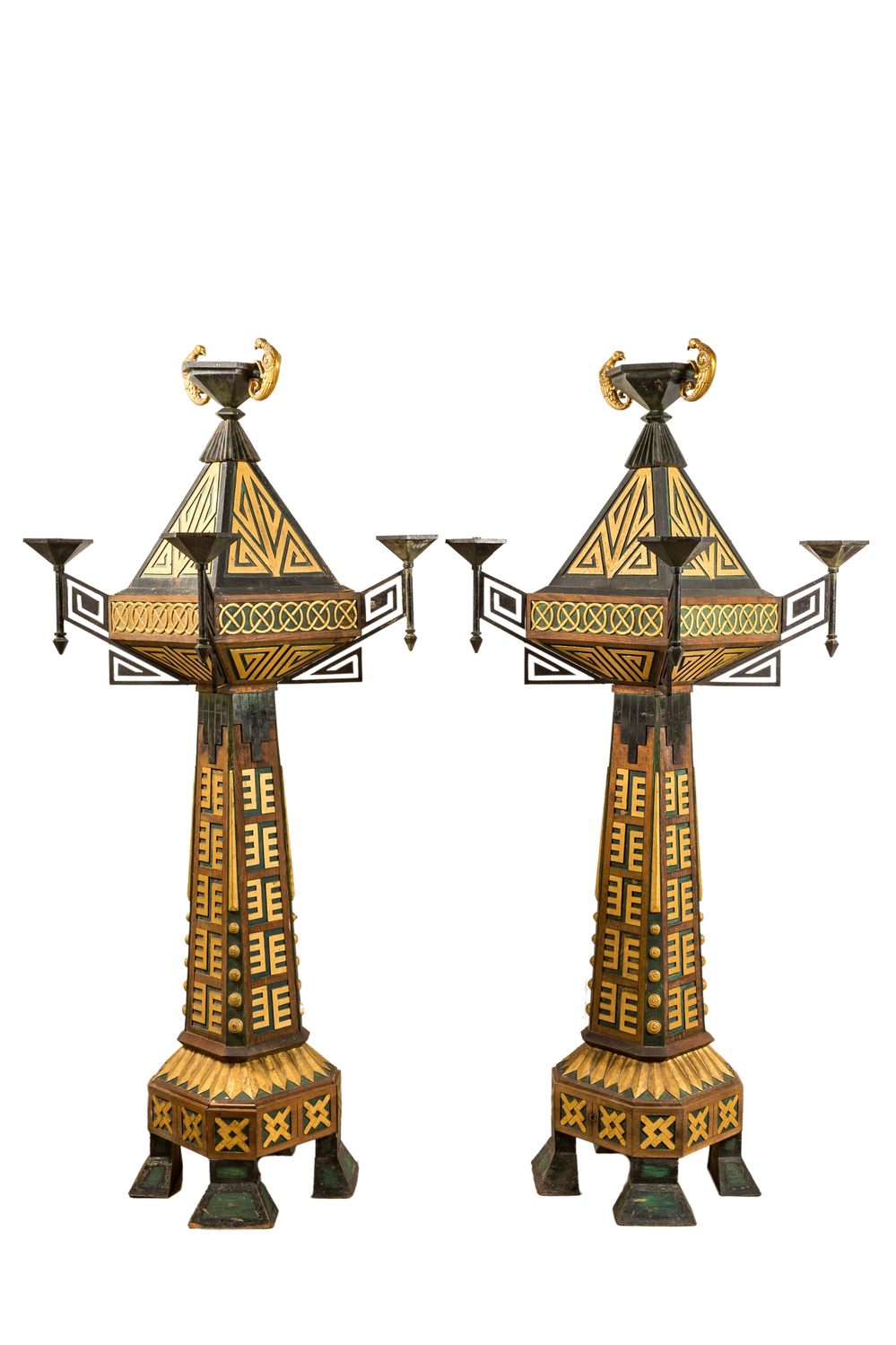 A pair of impressive partly green coloured and gilt wood, dark patinated iron and bronze Art Deco floor lamps, early 20th C.