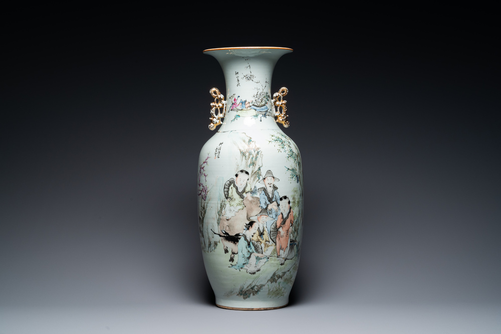 A Chinese qianjiang cai vase, Ma Qing Yun 馬慶雲 seal mark, dated 1920