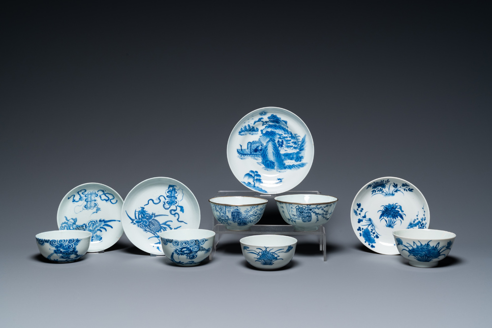 Six bols et quatre coupes en porcelaine de Chine 'Bleu de Hue' pour le Vietnam, 19&egrave;me