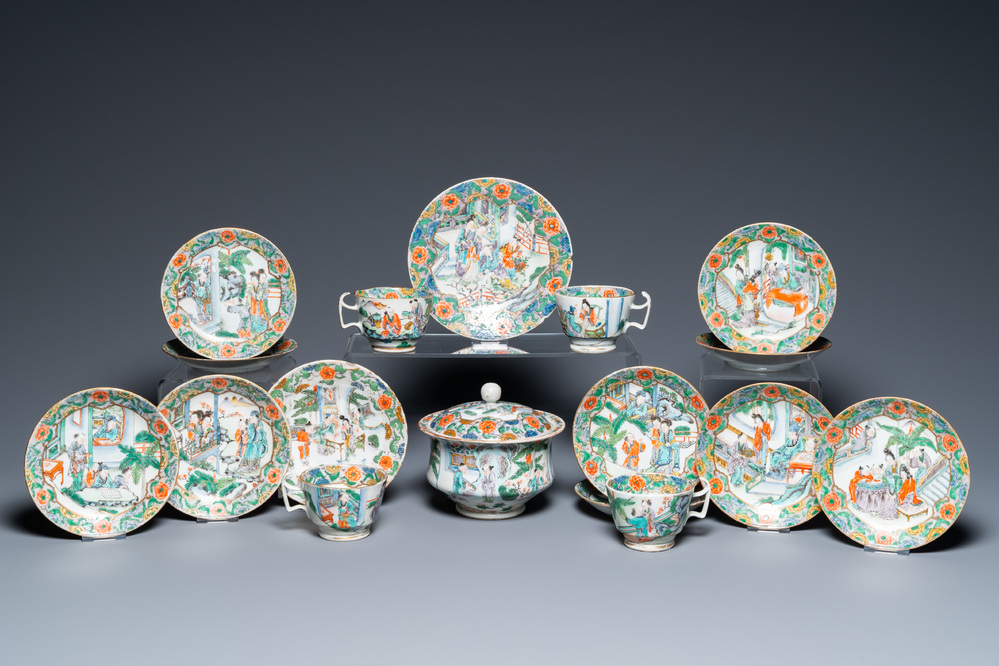 17 pieces from a Chinese Canton famille verte tea service, 19th C.